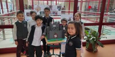 Le château-fort Le château-fort